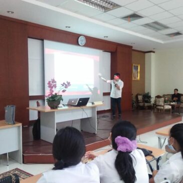 บริษัท ทรู ดิสทริบิวชั่น แอนด์ เซลส์ จำกัด บรรยายเพื่อเตรียมความพร้อม